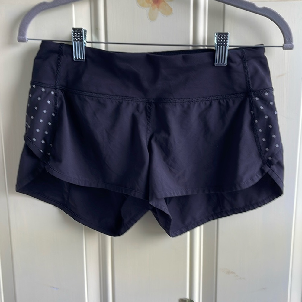 Lululemon speed up shorts black with reflective dots